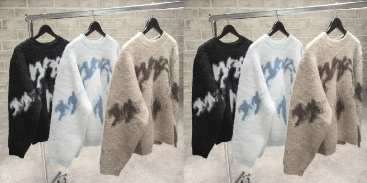 Weyz Clothing: Trendy Casual Wear for Unique Looks