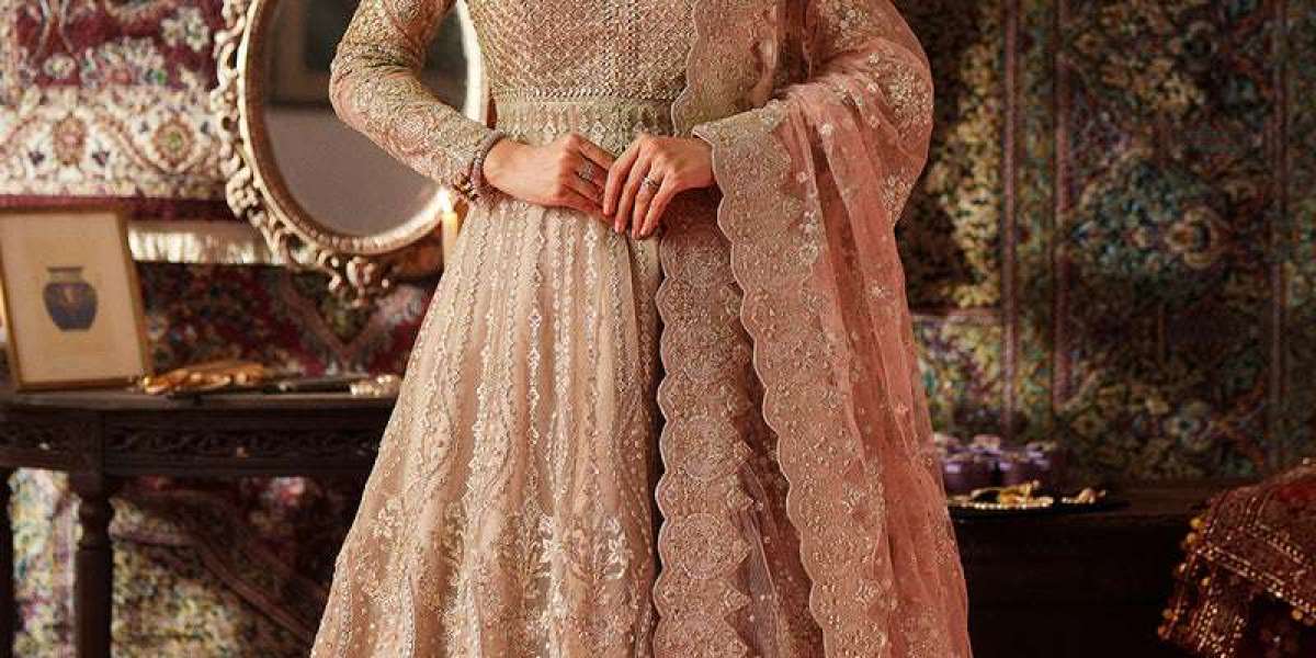 Find the Perfect Bridal Dress at Maryumnmaria