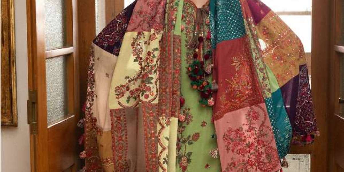 Why The Maria B Collection Is a Favorite Among Fashion Lovers