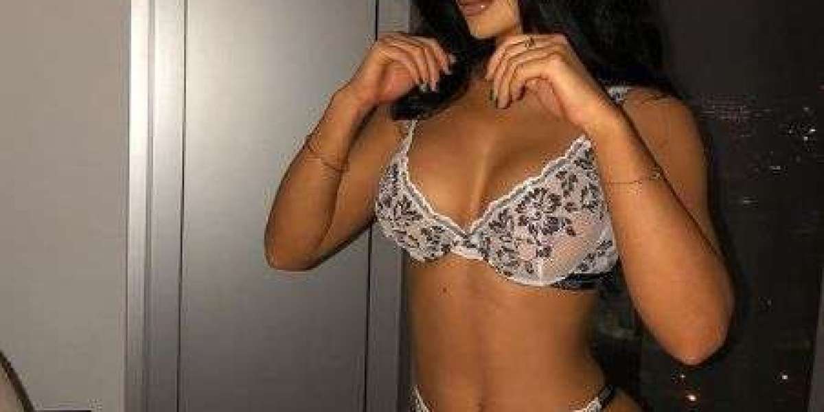 Pune Escorts — A Monsoon-Daylight Companion for Thoughtful Hours