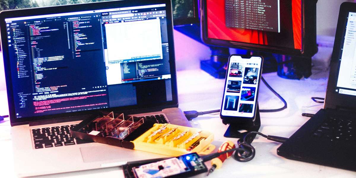 How Digital Transformation is Revolutionizing Enterprise Operations?