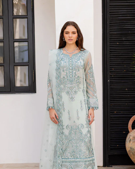 Luxury Formal Wear by Maryum N Maria | Webyourself Social Media...