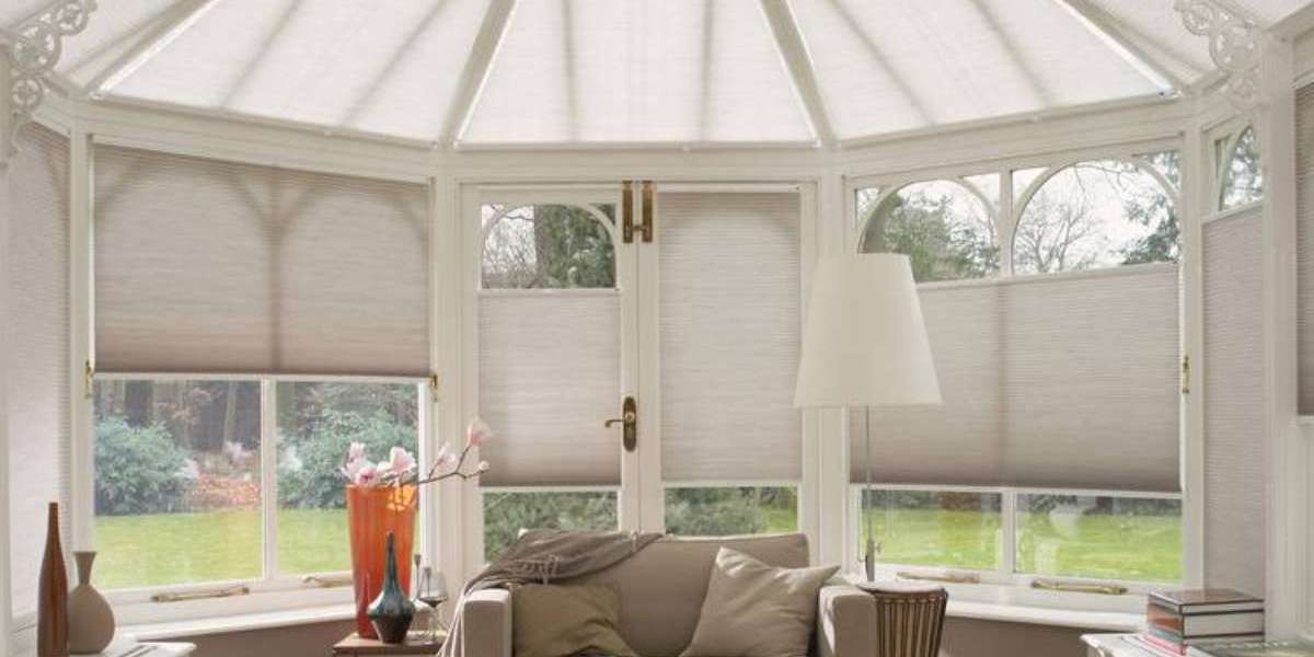 Curtains or Blinds for Conservatory in East London: Smart Styling That Works All Year