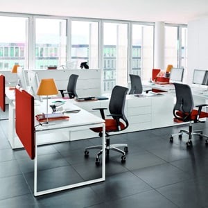 Why A Well-Designed Desk For An Office Matters In Modern Workspaces