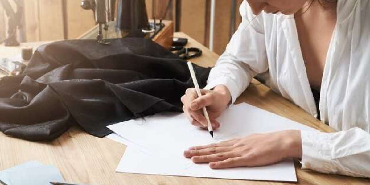 Fashion & Style: Latest Trends, Beauty & Outfit Ideas