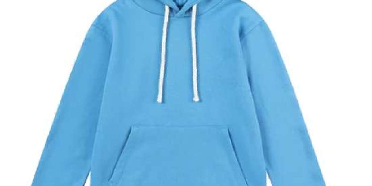 Syna World Hoodie Warmth Level in Cold Weather