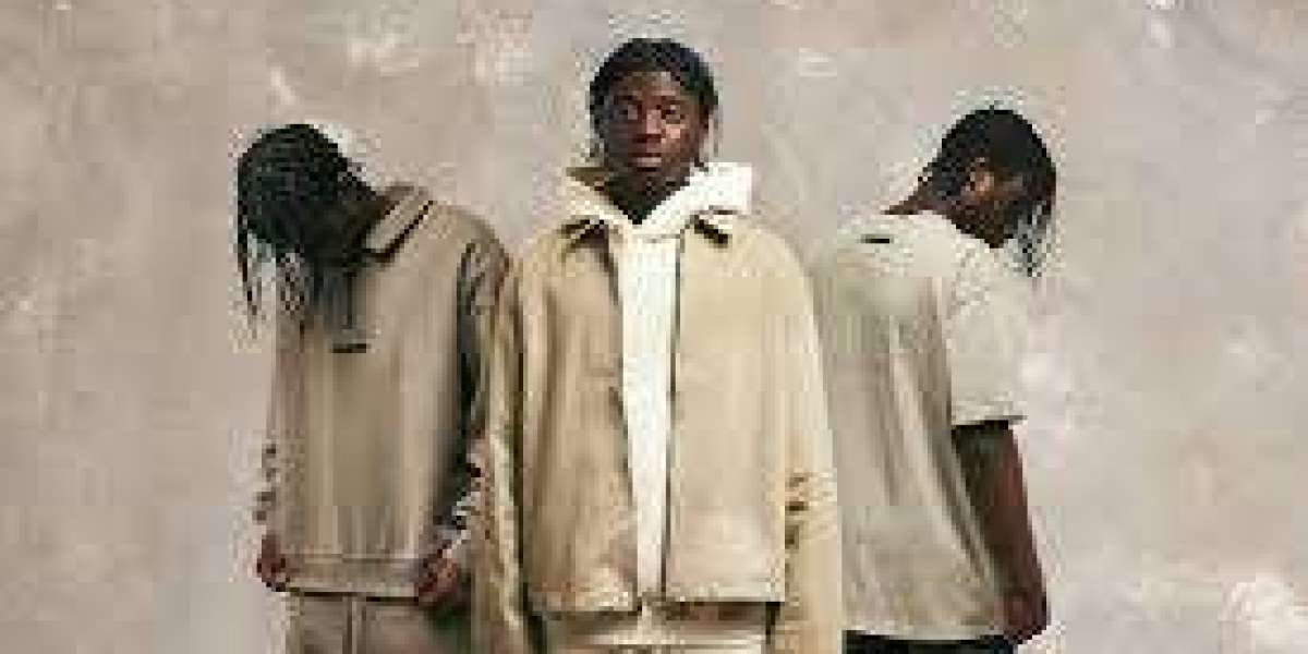 Essentials Clothing in the USA The Easy Guide to Simple Fashion and Daily Comfort