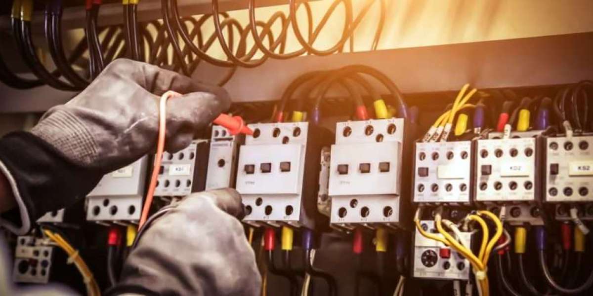 Standby Generators for Residential and Commercial Emergency Power Solutions