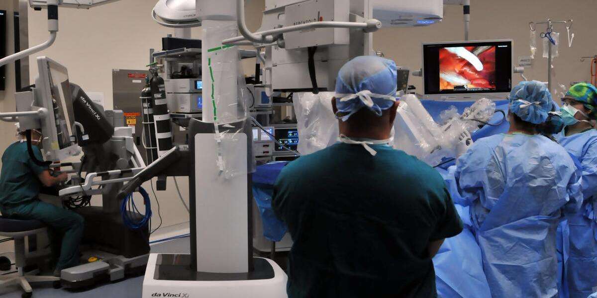 Orthopaedic Surgical Robots Market Restraints Analyzing Challenges, Adoption Barriers, and Technological Limitations for