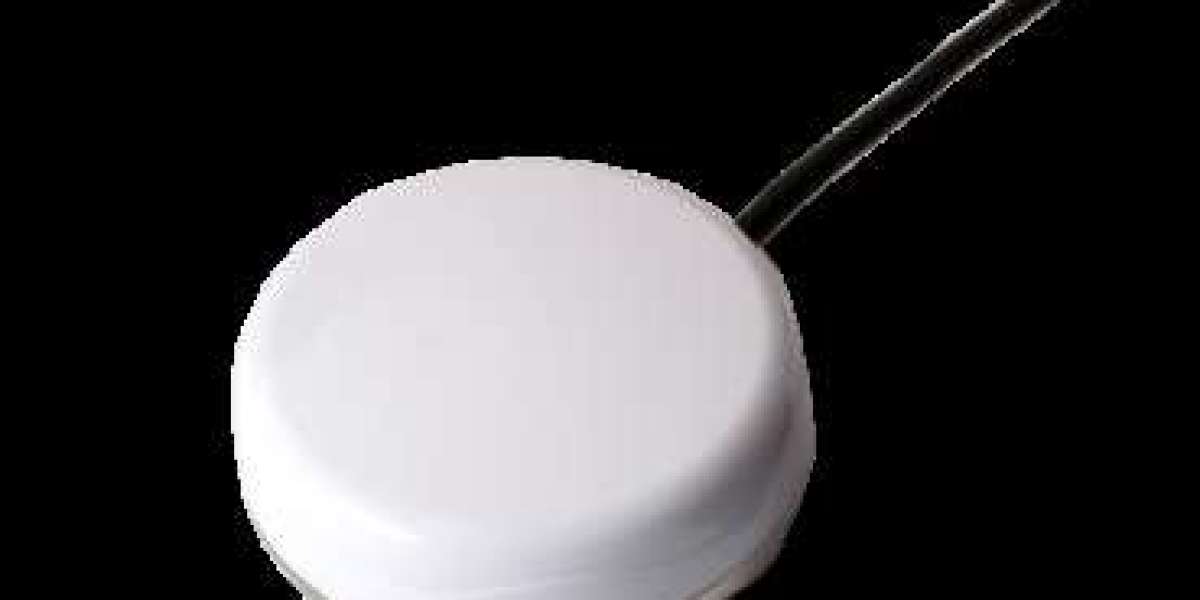 Top Features to Compare When Buying a GNSS Receiver Online in Germany