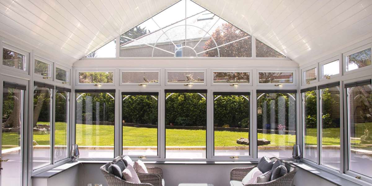 How Modern Conservatory Insulation Improves Property Value