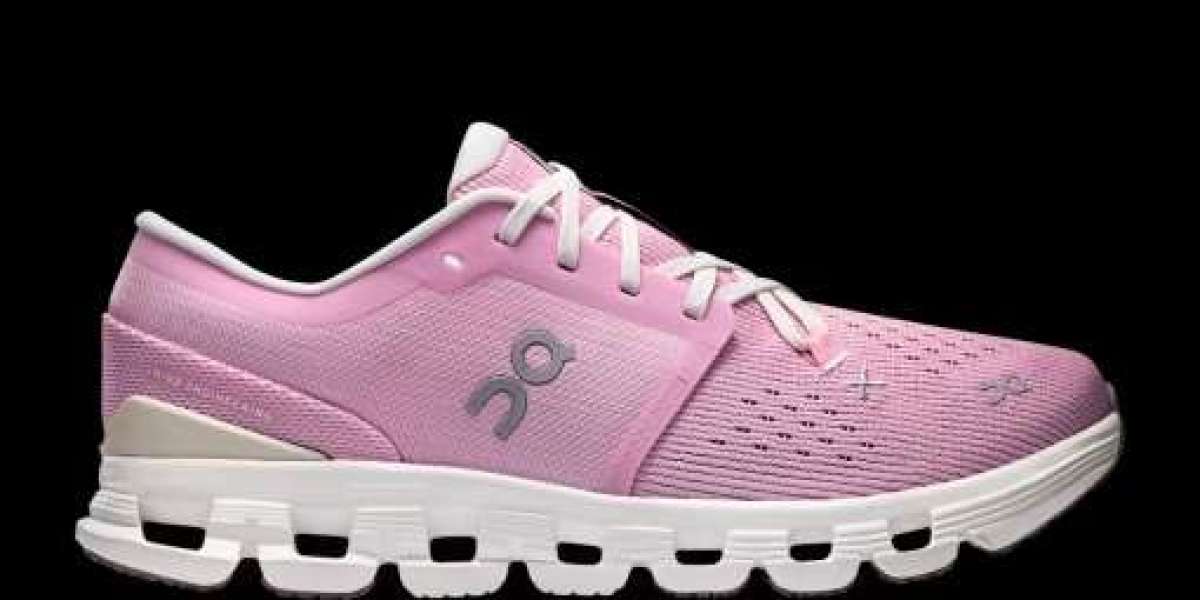 “Designed for Motion, Built for Comfort – On Cloud”