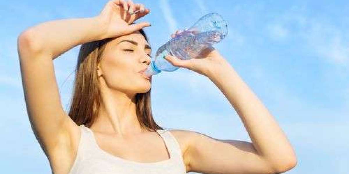 Drinking Enough Water Daily for Better Health and Energy