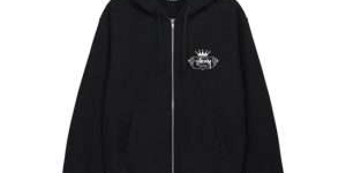 Stussy: The Streetwear Brand That Changed Global Fashion