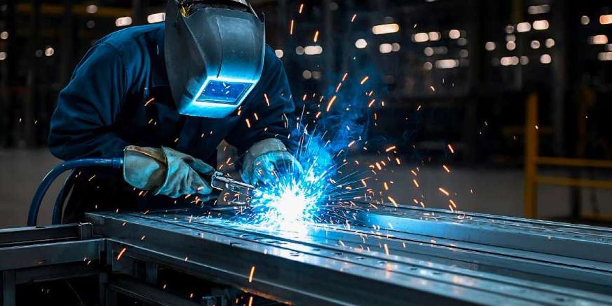 Reliable Welding & Fence Installation Services You Can Trust Welder in Loxahatchee, FL