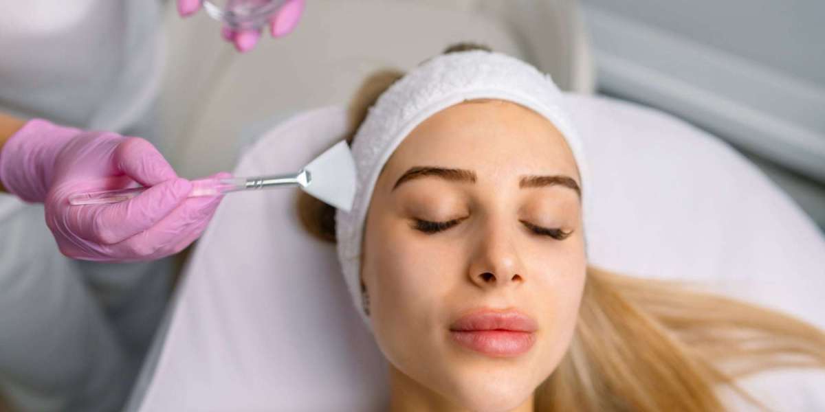 What is a Salicylic ACID Peel?