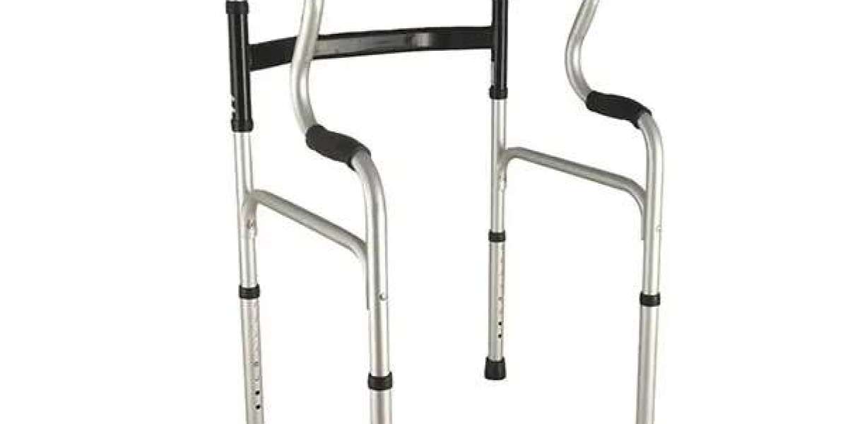 Reliable Daily Living Aids for Senior Care