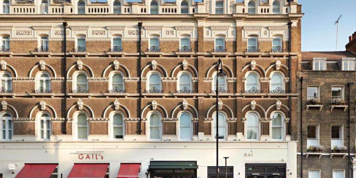 Central London Accommodations: Where History Meets Contemporary Luxury