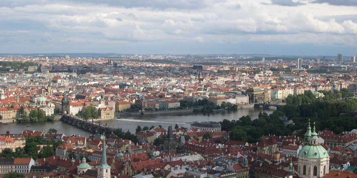 Romance in the City of Spires: Amour, Local Lagers, & Historic Charm