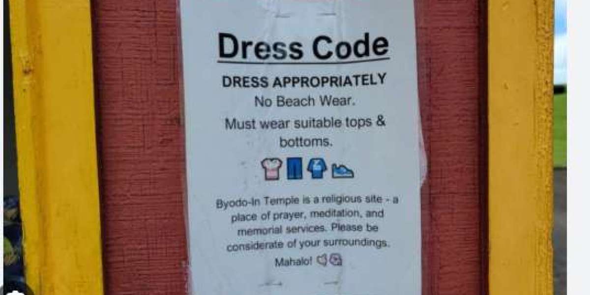 Byodo-In Temple Dress Code: What Visitors Need to Know