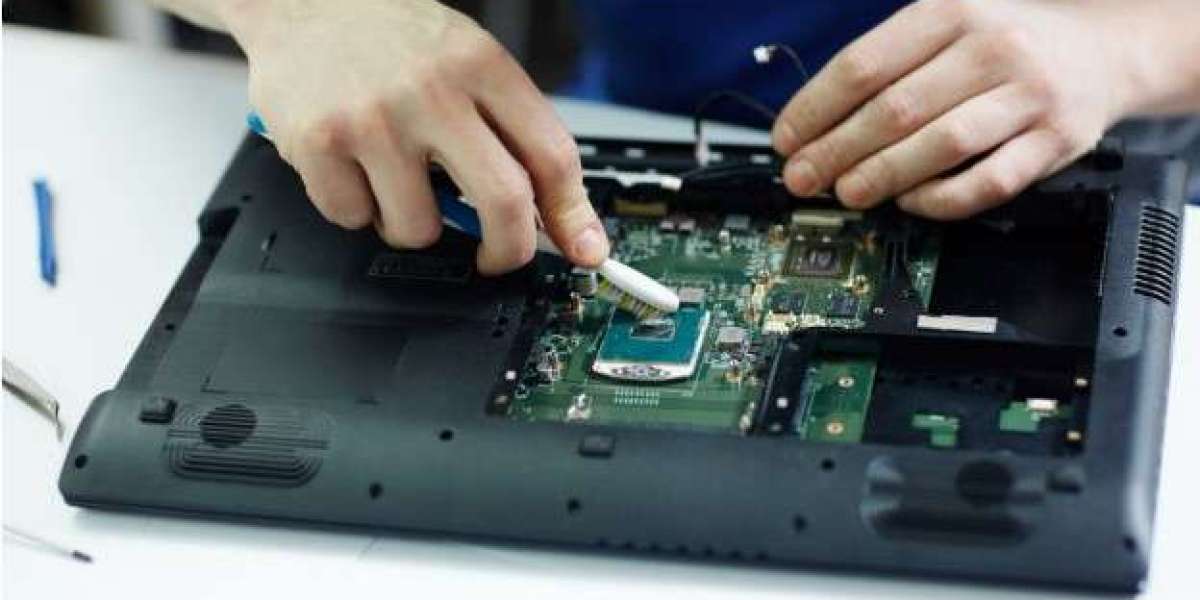 10 Reasons to Choose a Mail-In Laptop Repair Service Instead of a Local Repair Shop