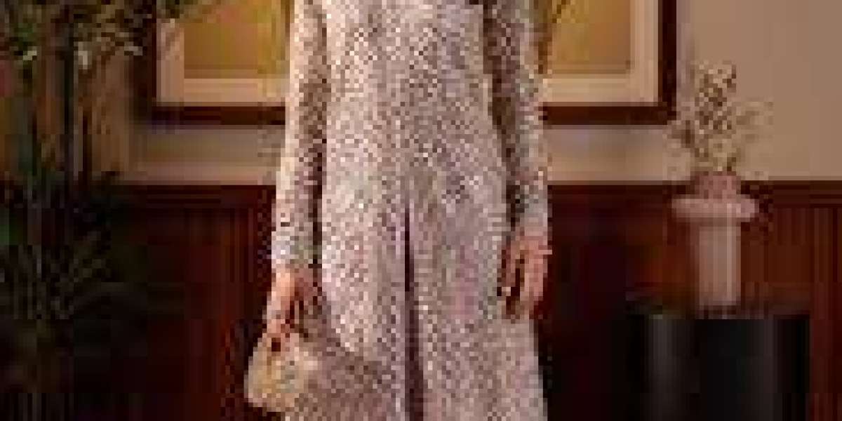 Pakistani Formal Dress | Elegant Styles for Weddings & Events
