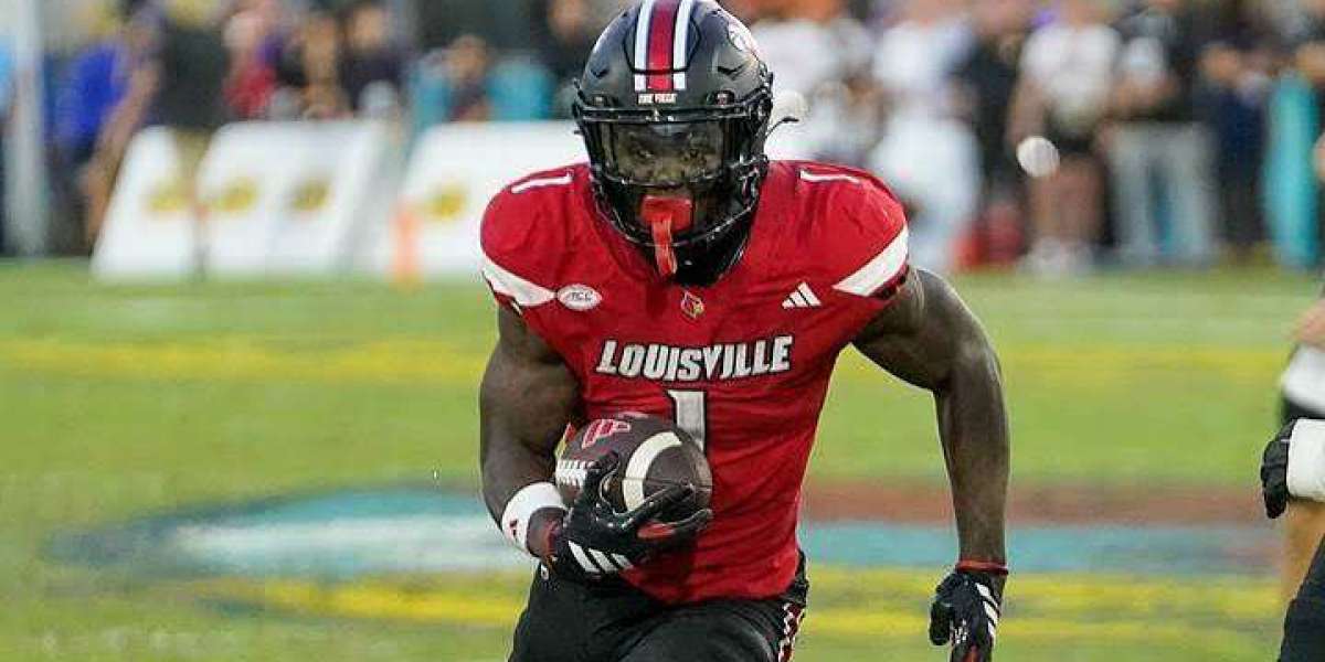Build Your CFB 27 Opener with U4GM