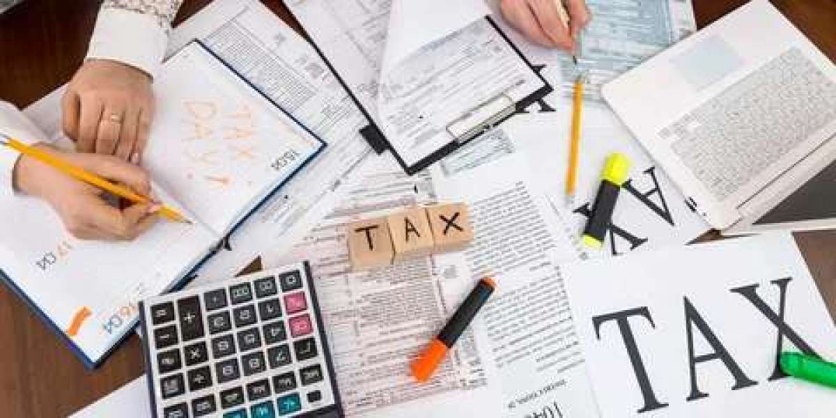 Bookkeeping vs Tax Accounting in Canada: What Businesses Need to Know