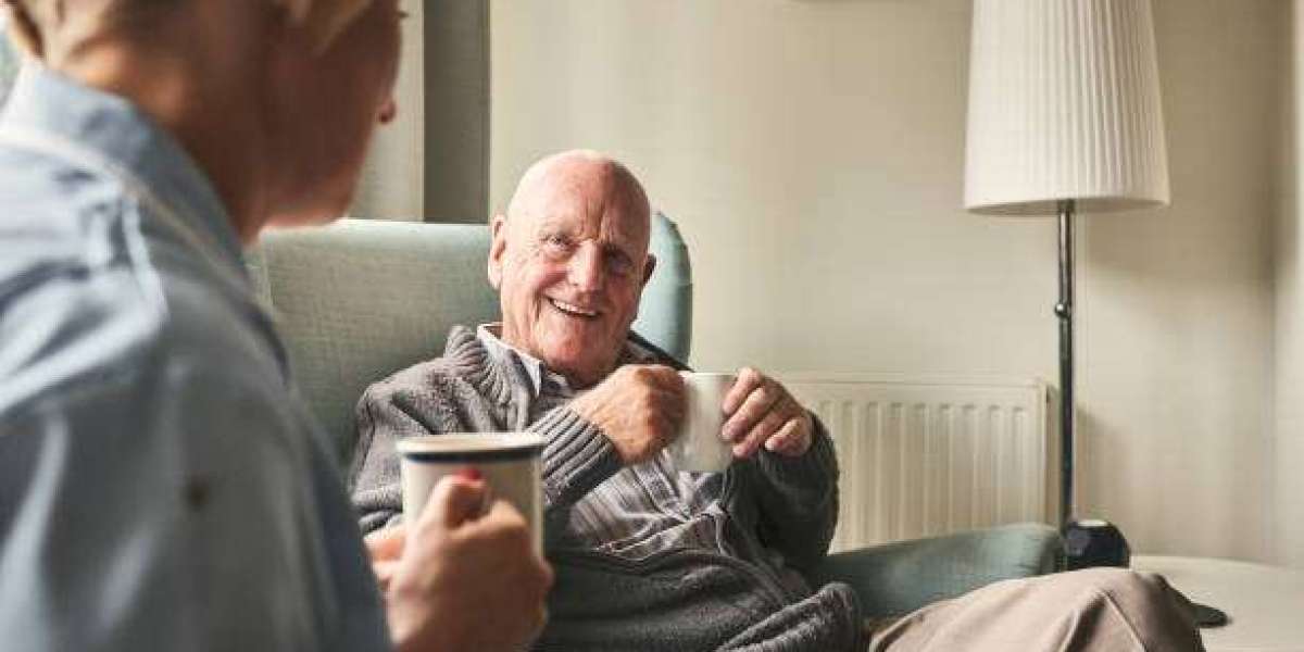 When Is It Time for Home Care? 5 Warning Signs Families Shouldn’t Ignore