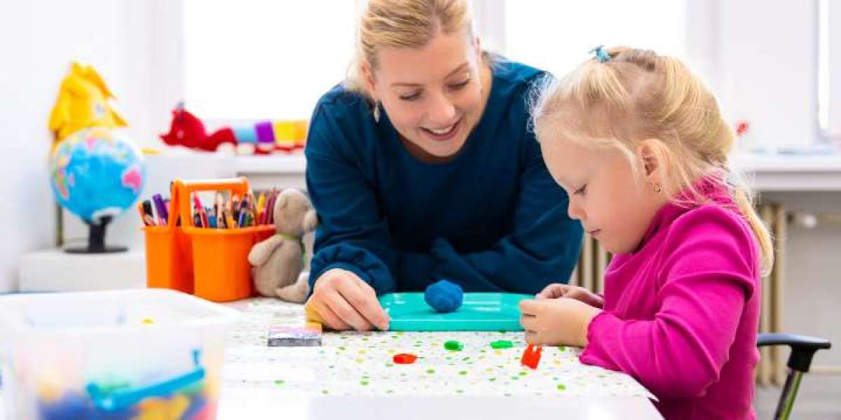 Can Autism and Developmental Delay Occur Together? 8 Things Parents Should Know