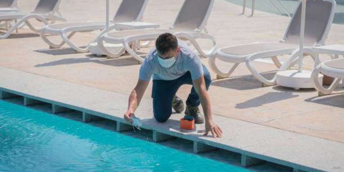 5 Signs a Pool Has Hidden Problems Before You Buy