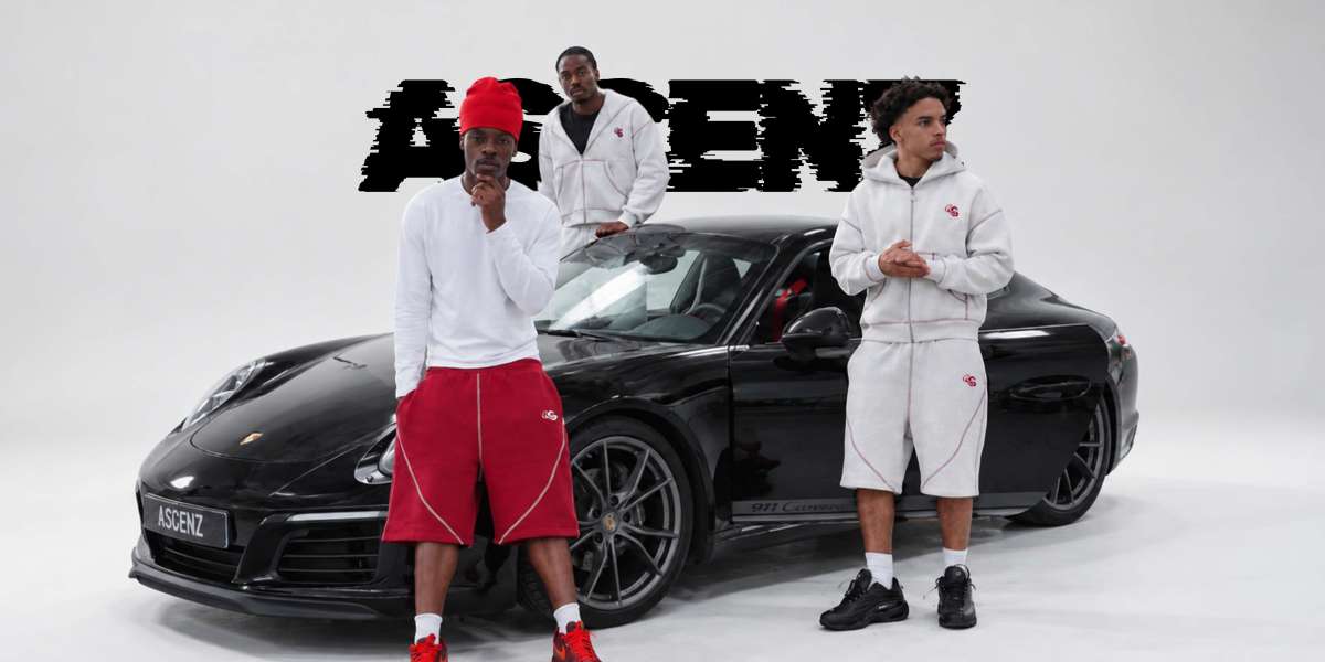 Everyday Streetwear Inspiration From Ascenz Vetements