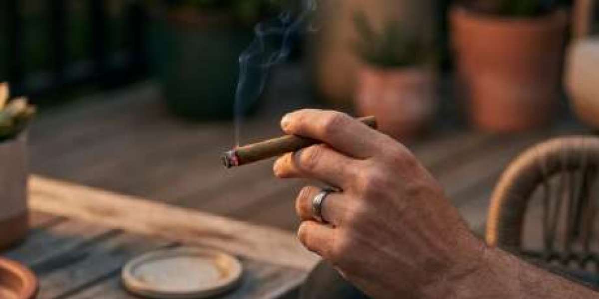 How to Smoke a Swisher: A First-Timer’s Guide to the Perfect Burn – A2Z Tobacco